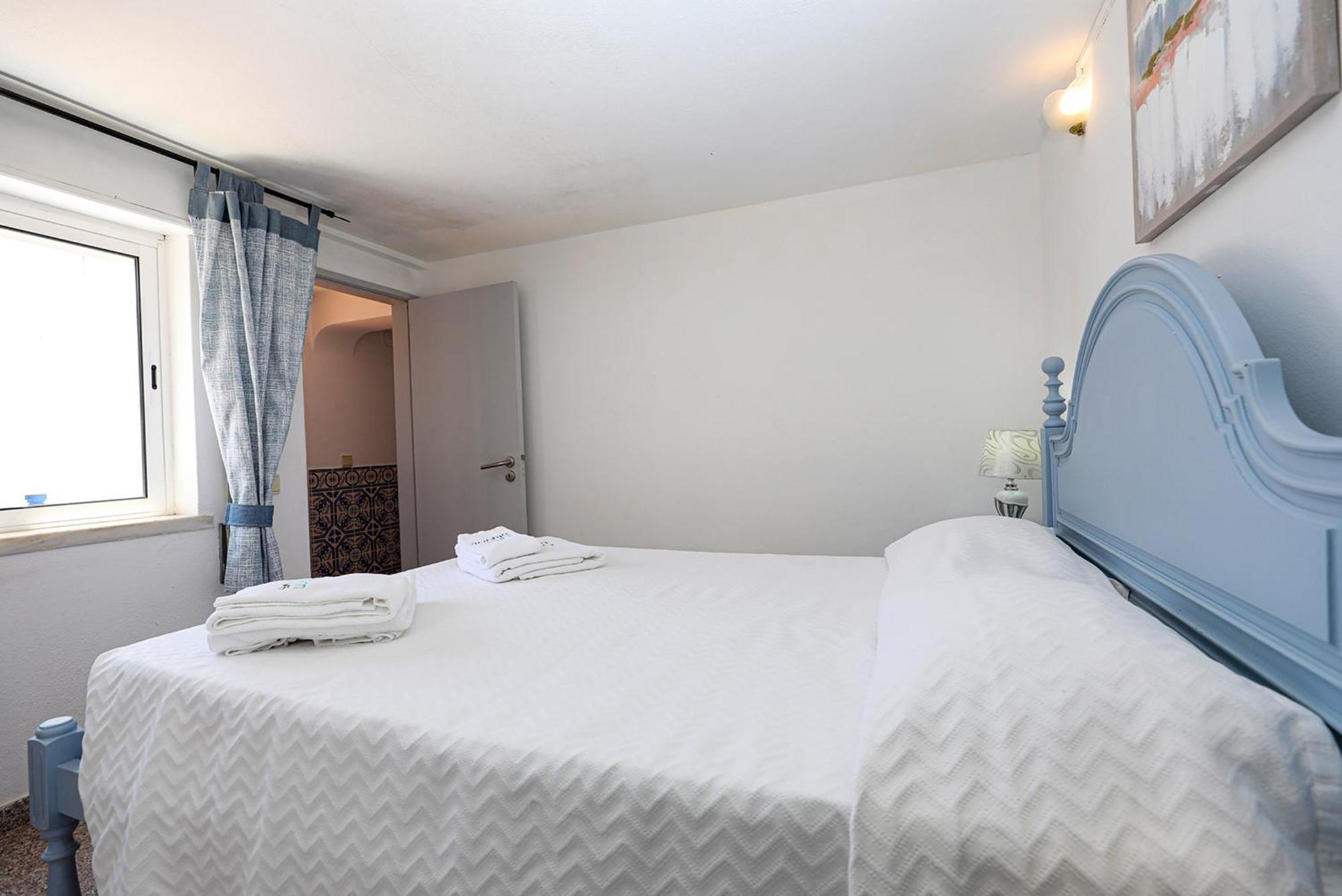 Akisol Apartments In Burgau Budens Szoba fotó